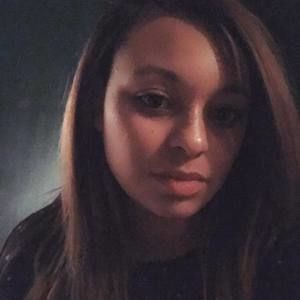 Meet your Posher, Briana